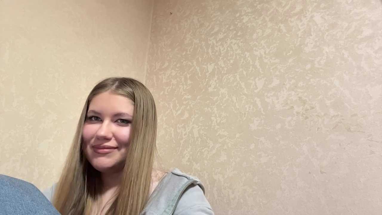 MelaineThomison cam recording