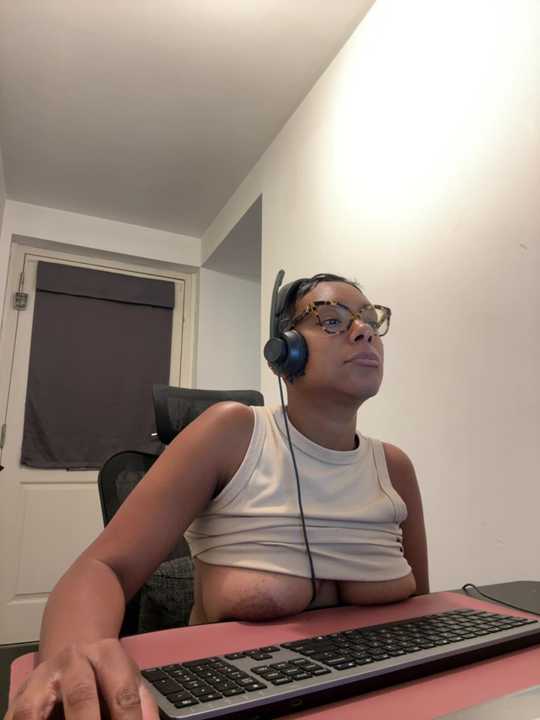 Melia_Rayne