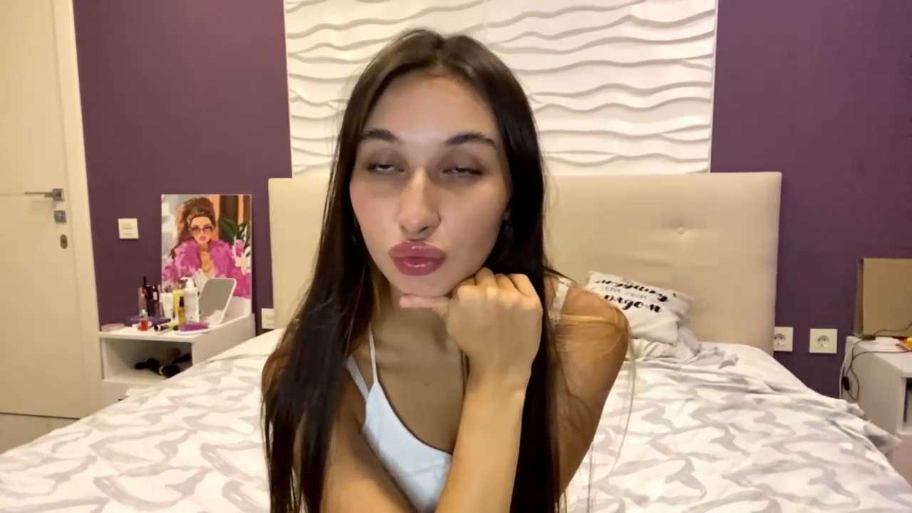 MelodyCarnillo Stripchat recording – Oct 15, 2026