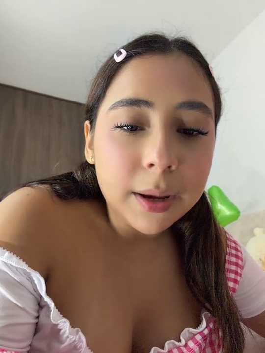 MelodyRey__ cam recording
