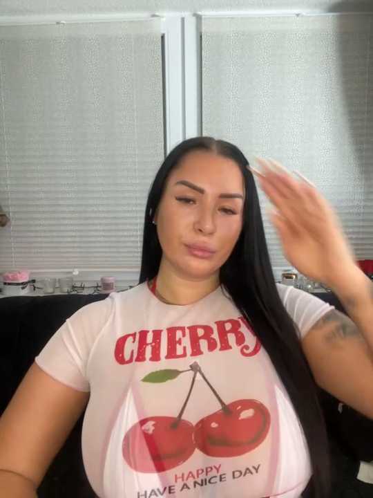 Mia-Bremer Stripchat recording – Oct 24, 2026
