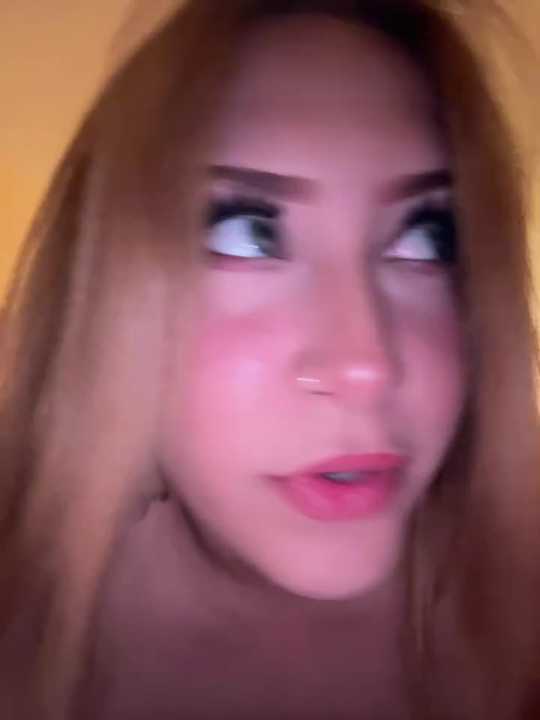 MiaAdams21 cam recording