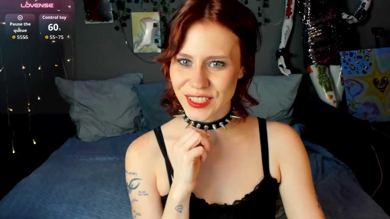 MiaGlitch Stripchat recording – Oct 25, 2026