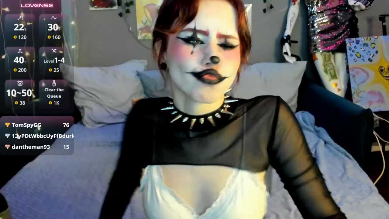 MiaGlitch Stripchat recording – Oct 25, 2026