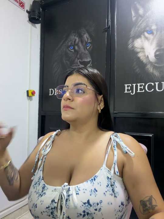 MiaLaurent_