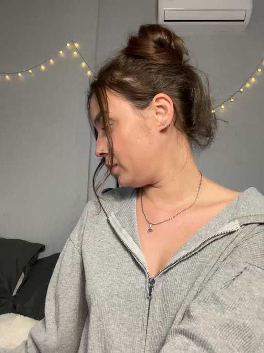 MiaNell cam recording