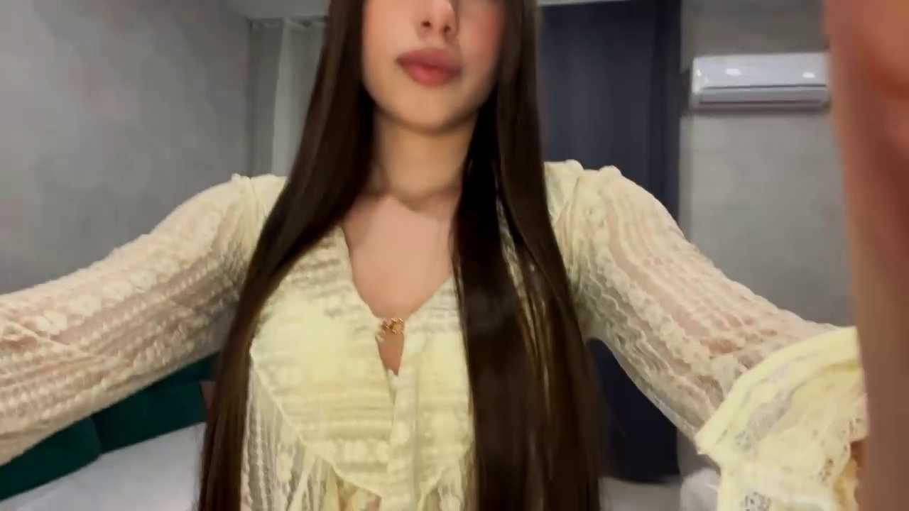 MiaWarhol cam recording