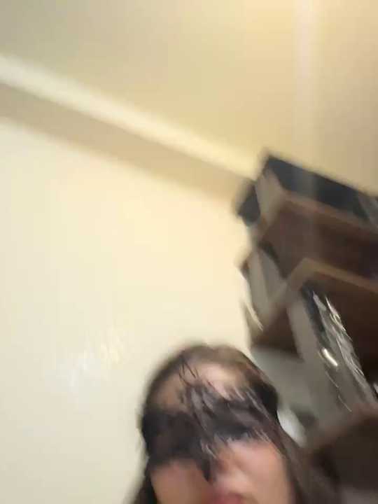 Mia_Cannon