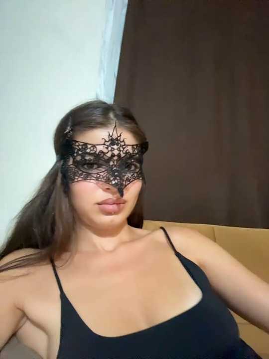 Mia_Cannon