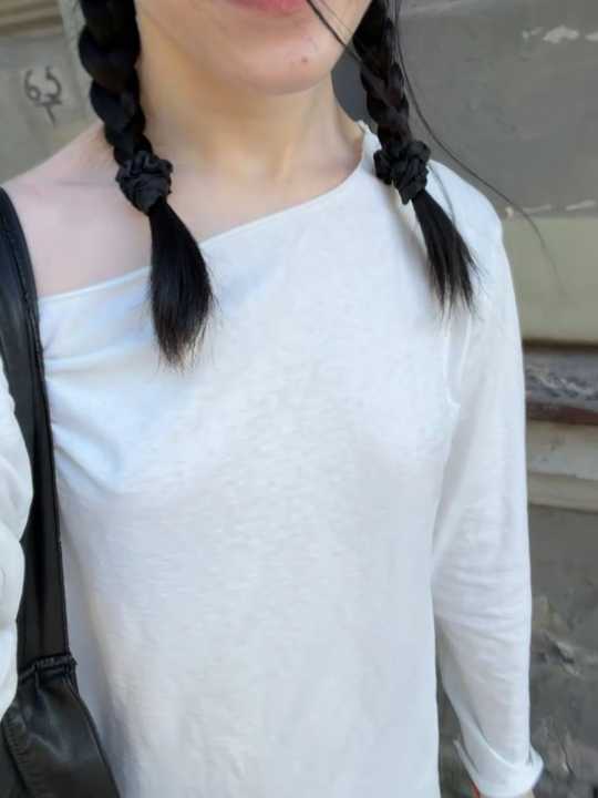 Mia_Mia_M