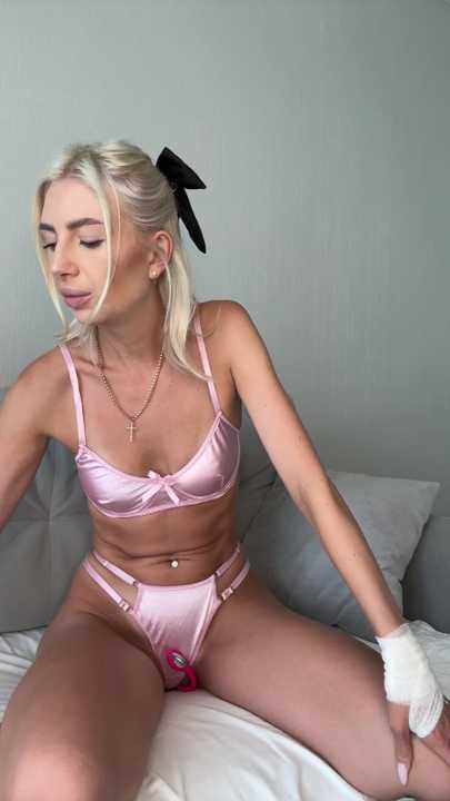 Mia_Roxie cam recording