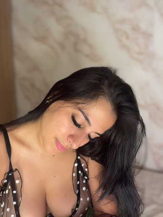 Mia_arabs cam recording