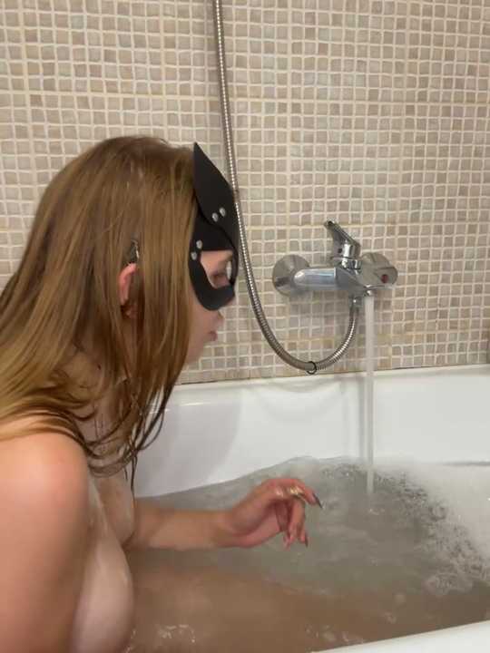 Mia_harmati cam recording