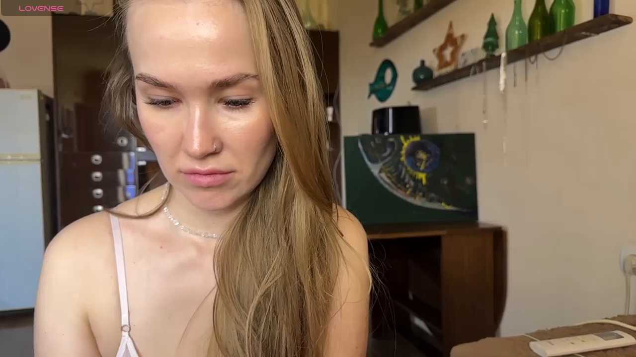 Milana_Sher cam recording