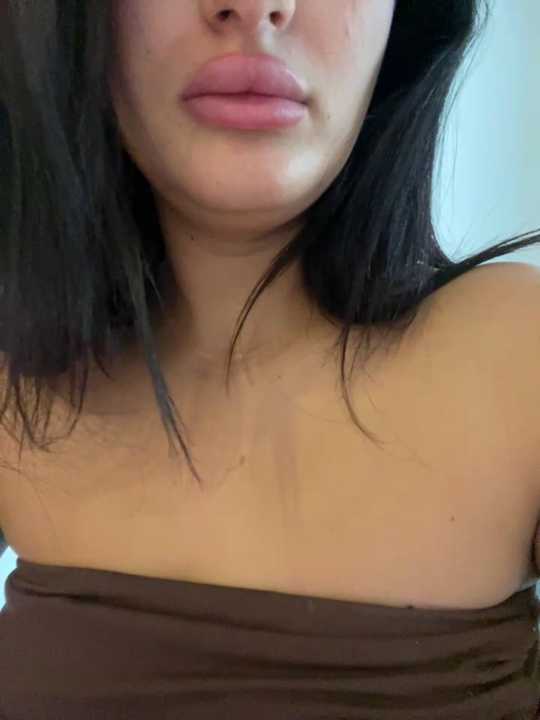 Milana_UK cam recording