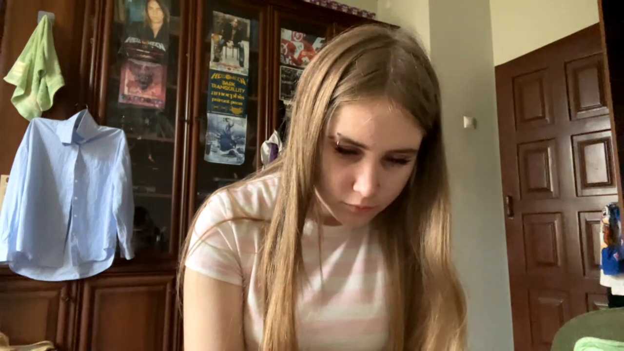 MileyRRoys Stripchat recording – Oct 14, 2026