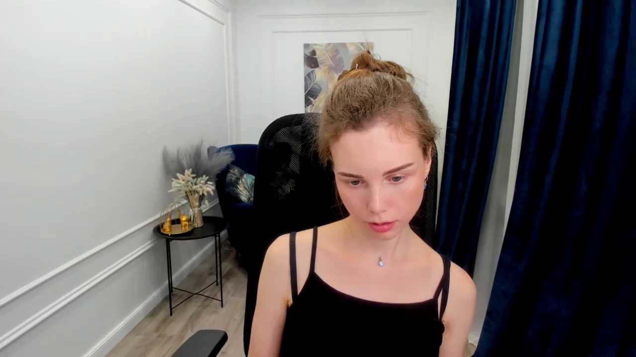 MileyWings cam recording