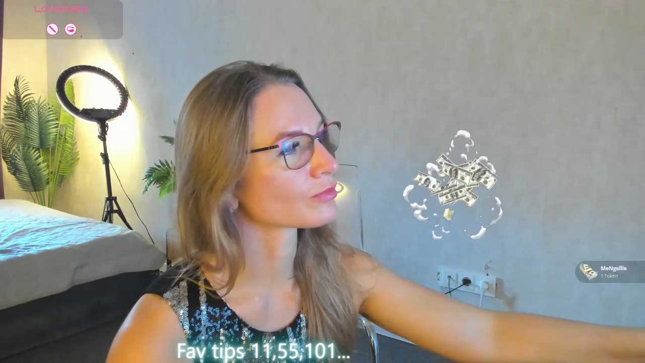 Milf_Tea cam recording