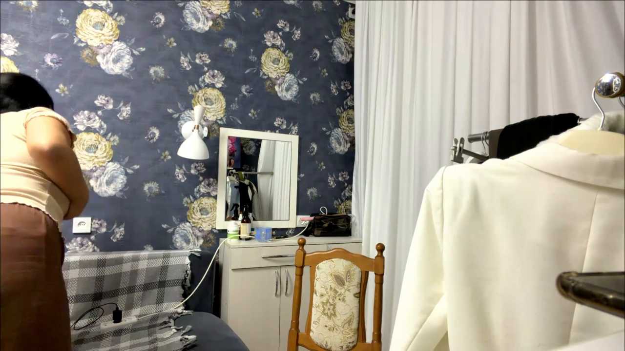 MiliBella Stripchat recording – Oct 17, 2026