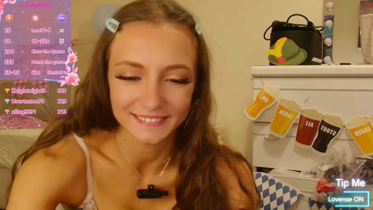 Milky_flexy_cat