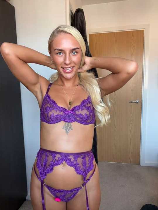 Millymae_