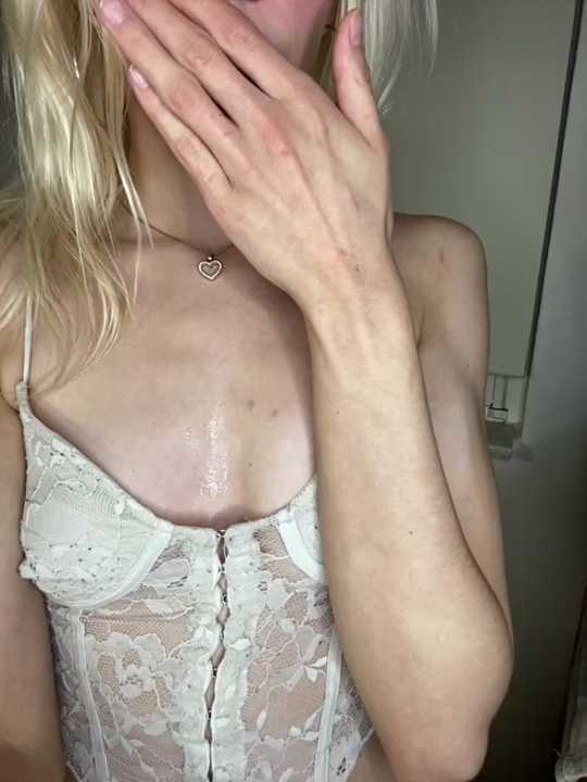 MinnieMausi Stripchat recording – Oct 18, 2026