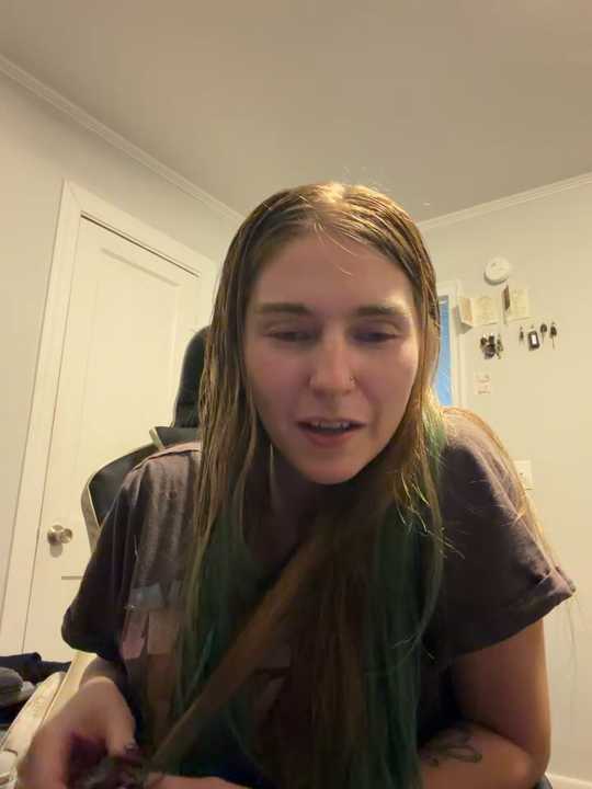 MisCheeks69