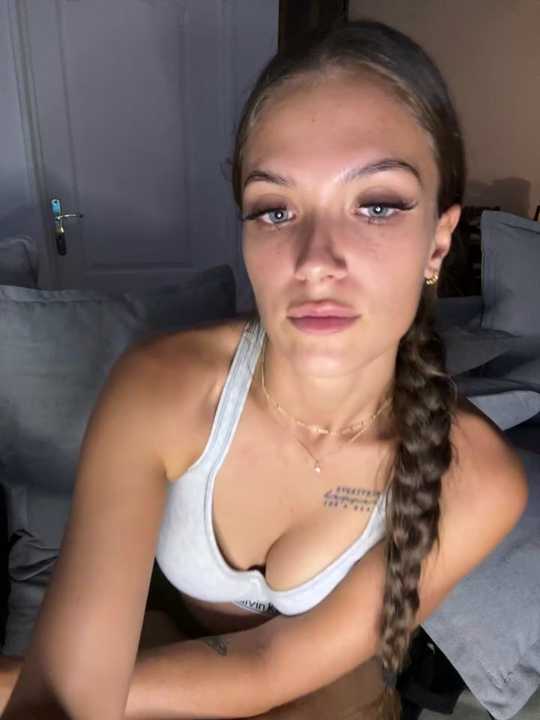MissGold03 cam recording