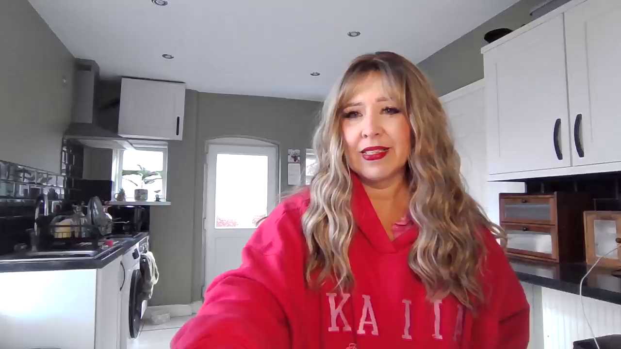 MissHoneyPenny Stripchat recording – Oct 23, 2026
