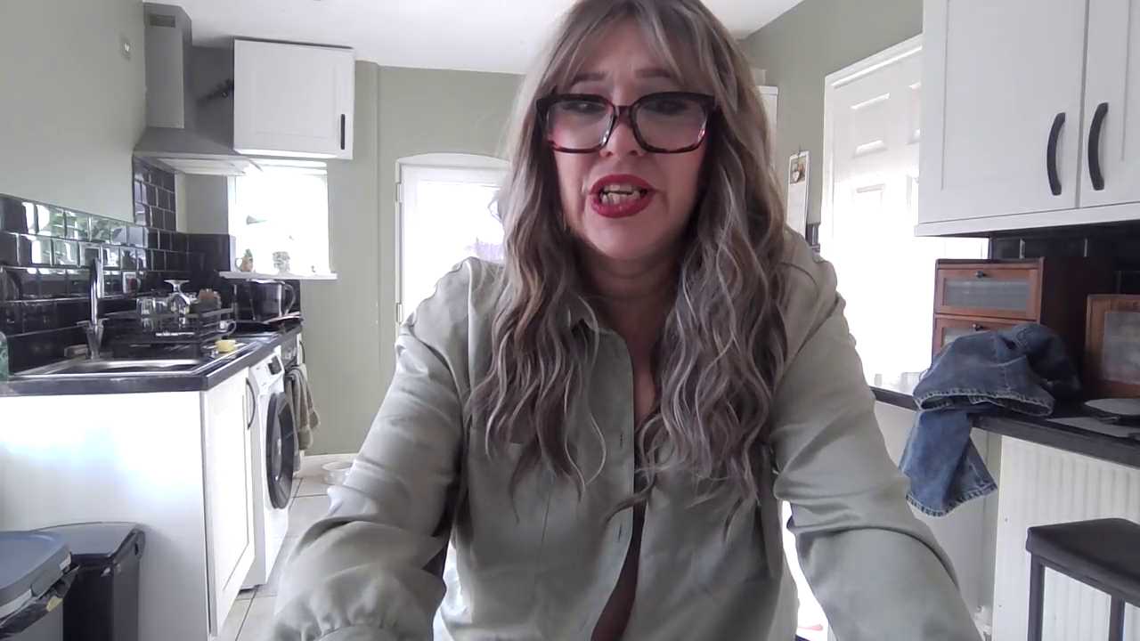 MissHoneyPenny cam recording
