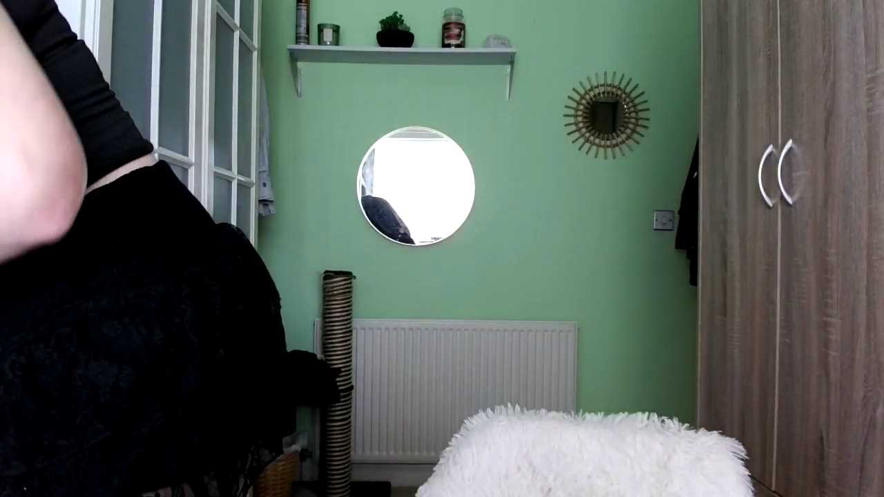 MissHoneyPenny