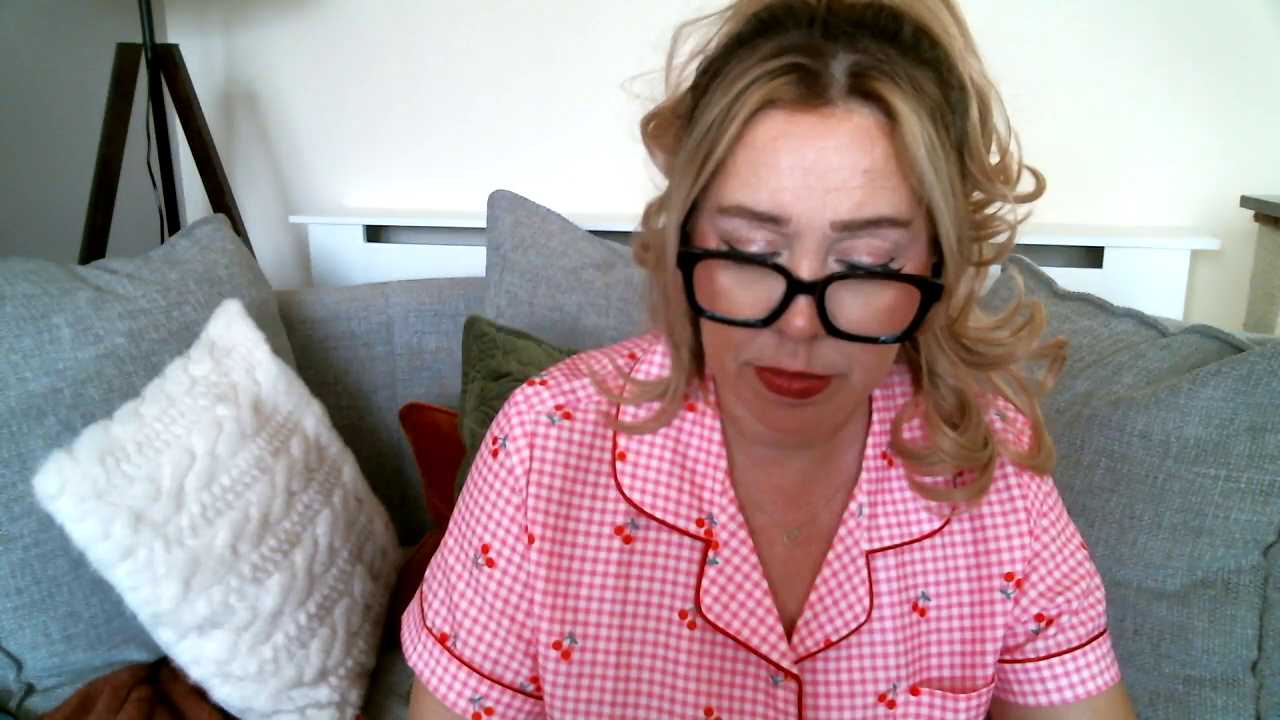 MissHoneyPenny