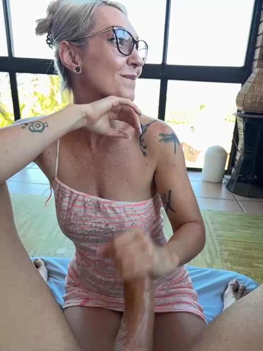 MissLMrJ cam recording