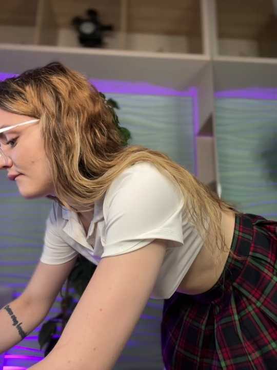 MissMolly- cam recording