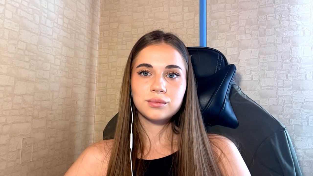 Miss_Blessnyth cam recording