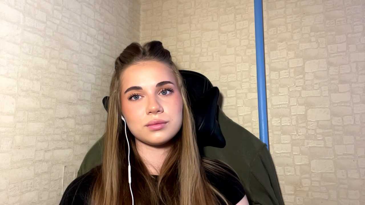 Miss_Blessnyth cam recording