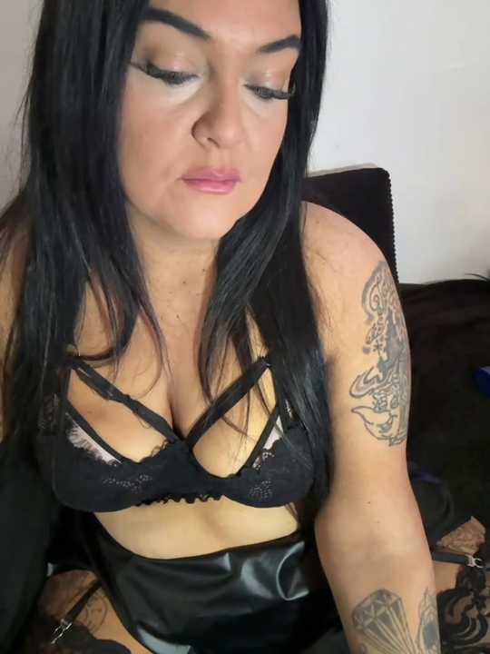 Miss_CurvesXXX cam recording