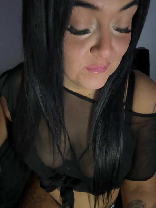Miss_CurvesXXX cam recording