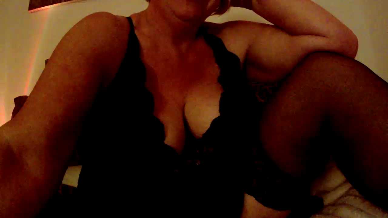 Miss_Lucie_Lux Stripchat recording – Oct 22, 2026