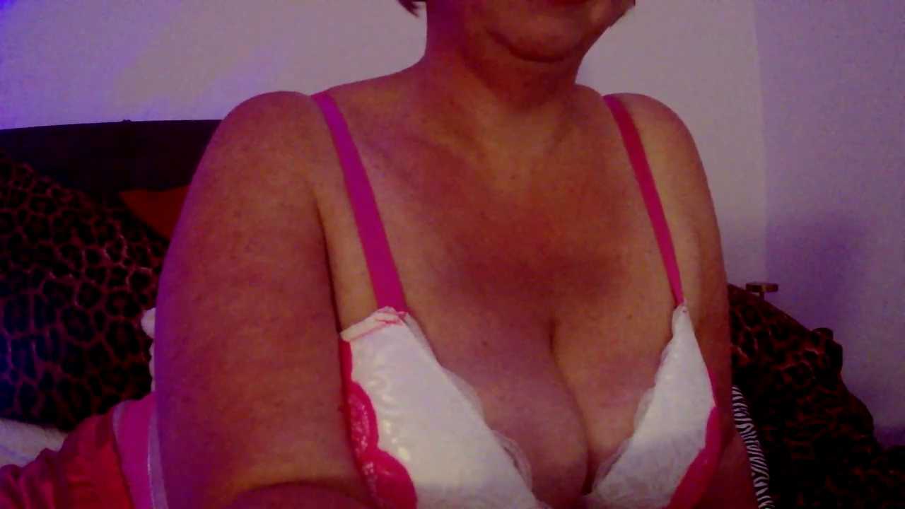 Miss_Lucie_Lux Stripchat recording – Oct 19, 2026