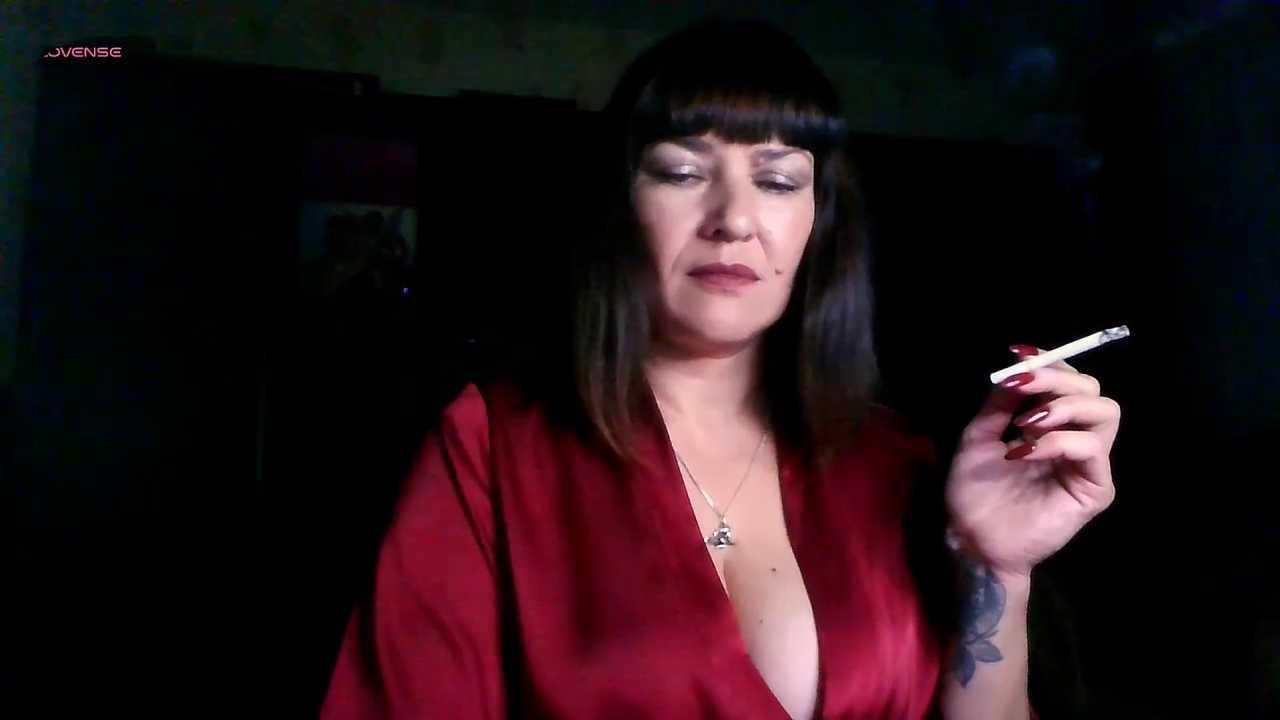 Miss_Obsidian cam recording