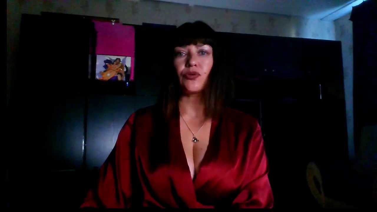 Miss_Obsidian cam recording