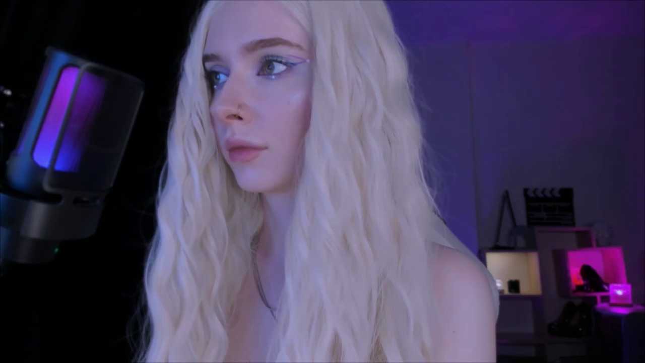 Mistress_Iris cam recording
