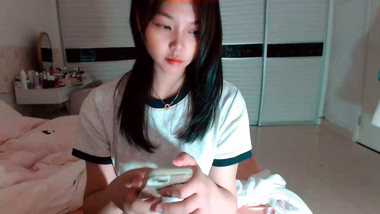 Miu1_girl Stripchat recording – Oct 22, 2026