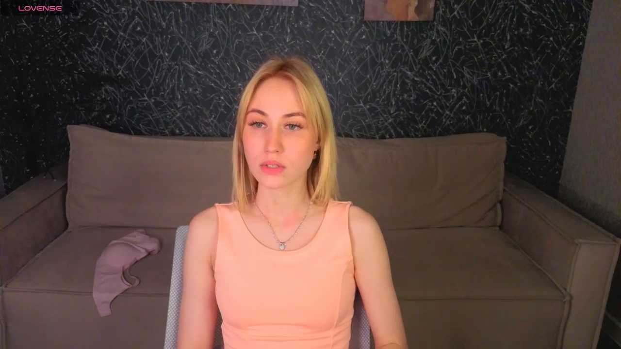 Miya_Reed0