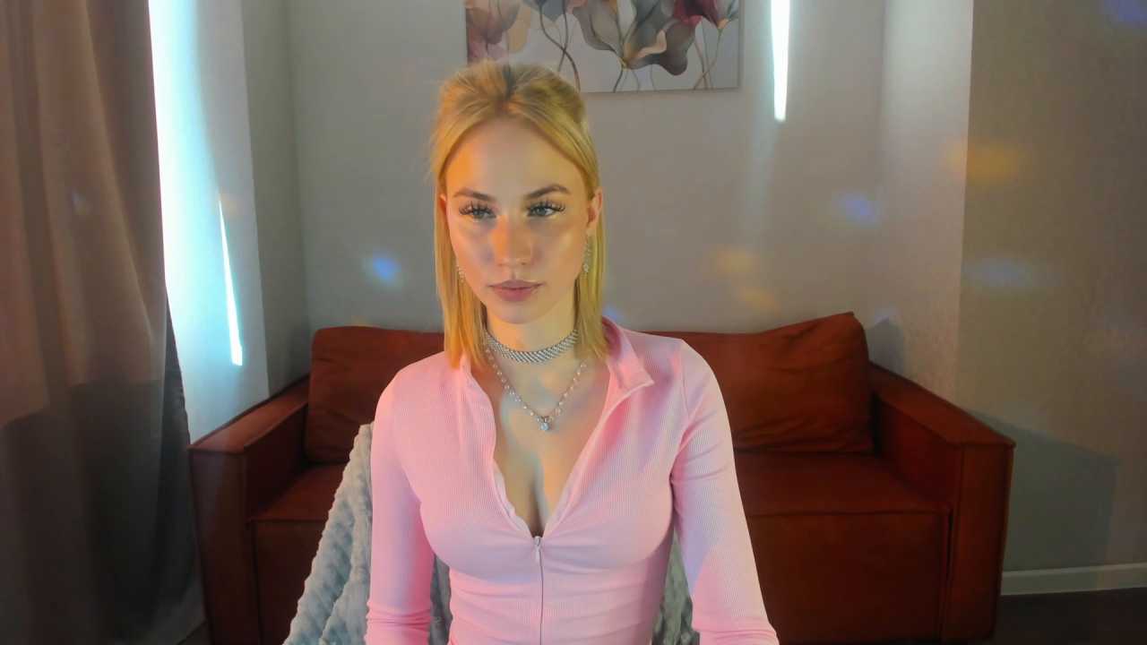 Miya_Reed0