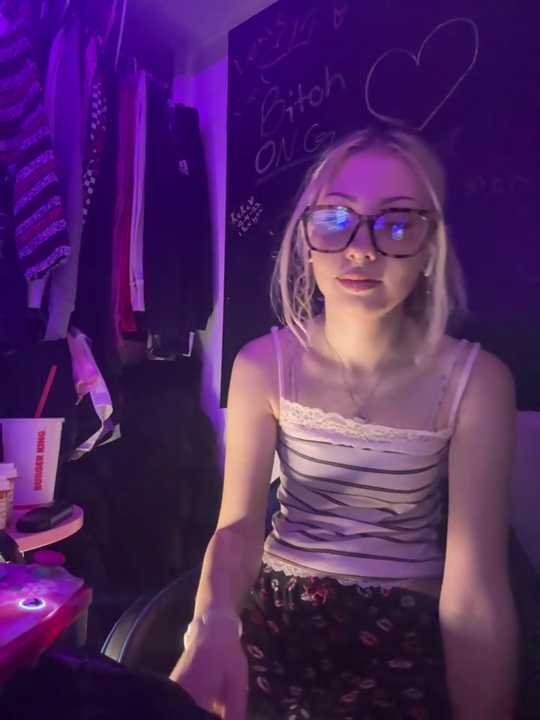 MollyMonroe666