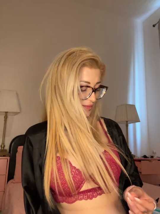 Molly_Johnson_uk