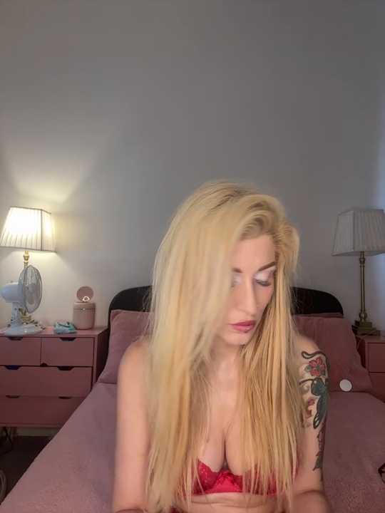 Molly_Johnson_uk