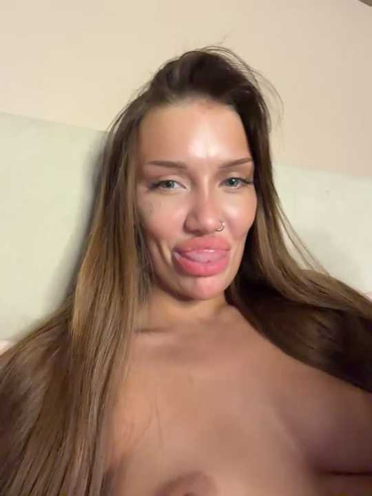 Molly_Miles cam recording